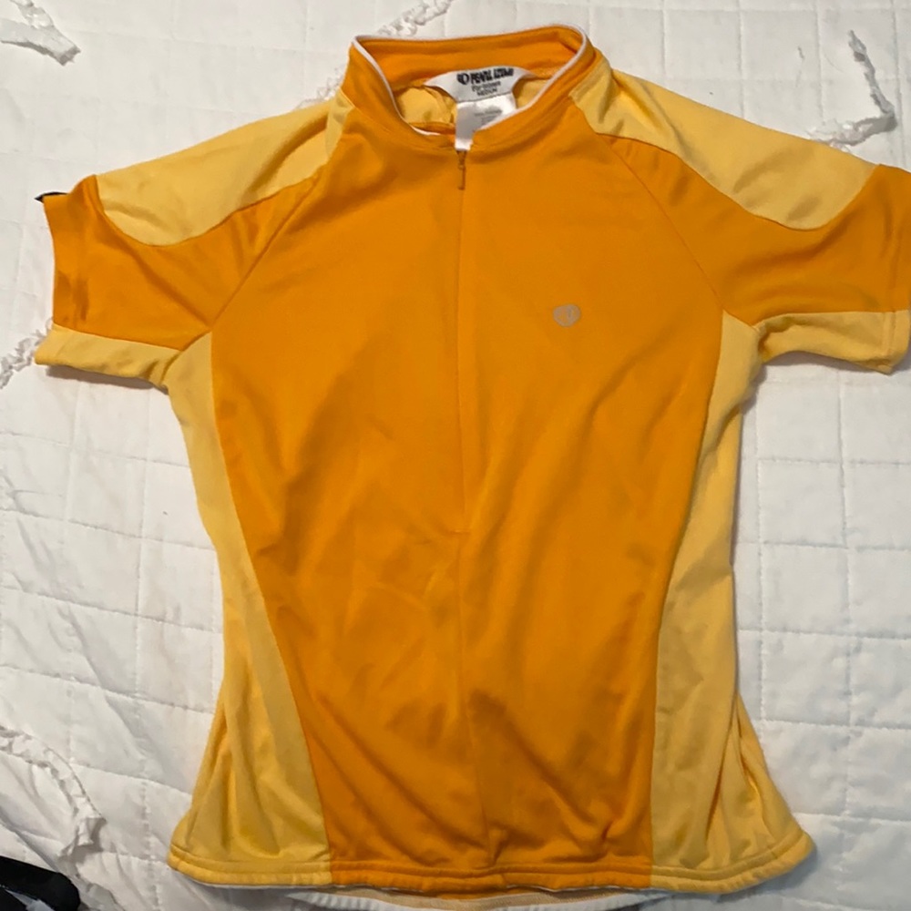 IQ pearl Izumi shirt